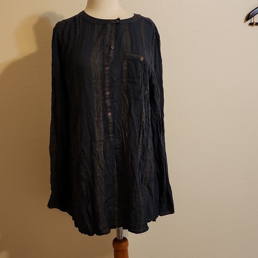 [Free People] Striped Pattern Blouse -‎ Size medium